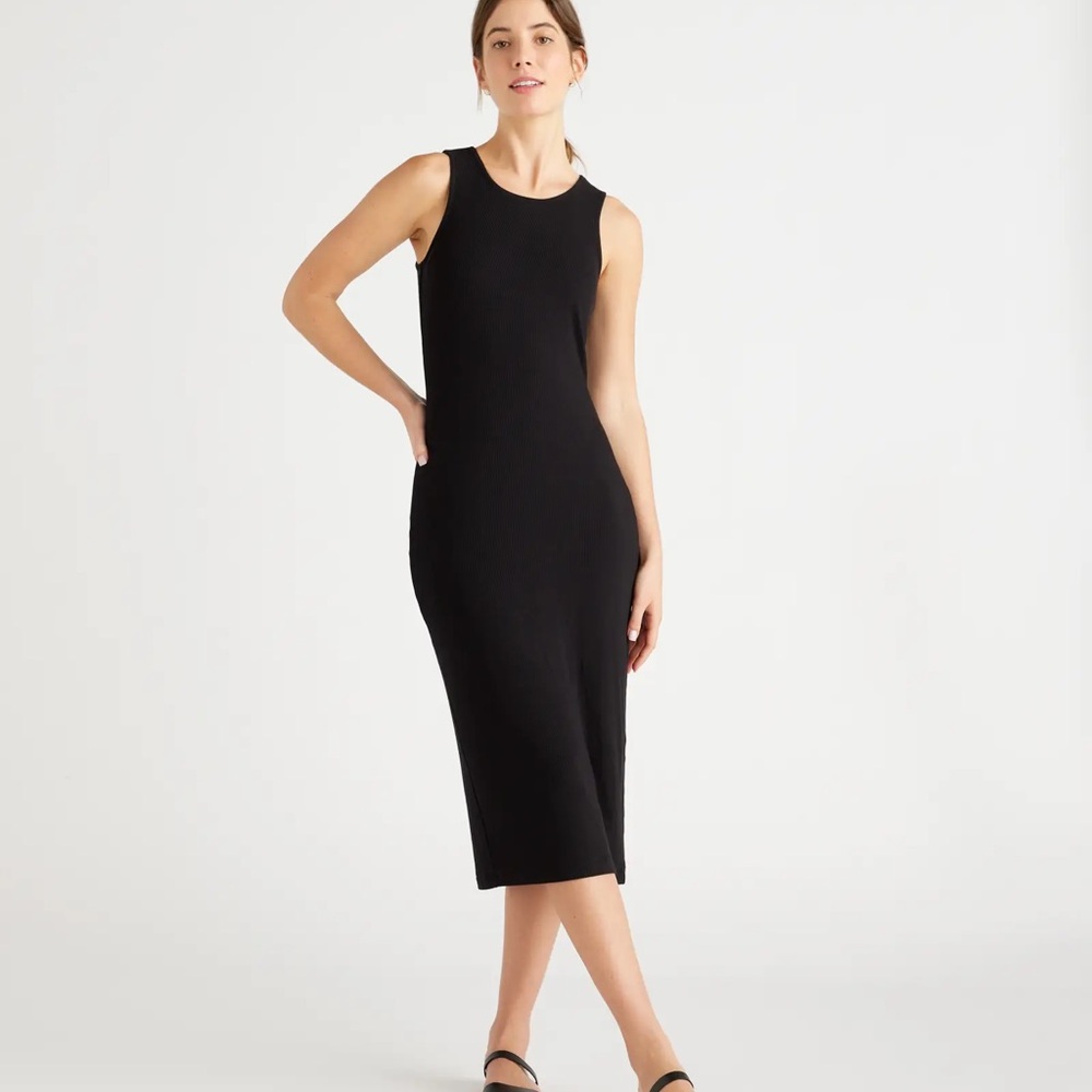 Elegant Black Sleeveless Dress